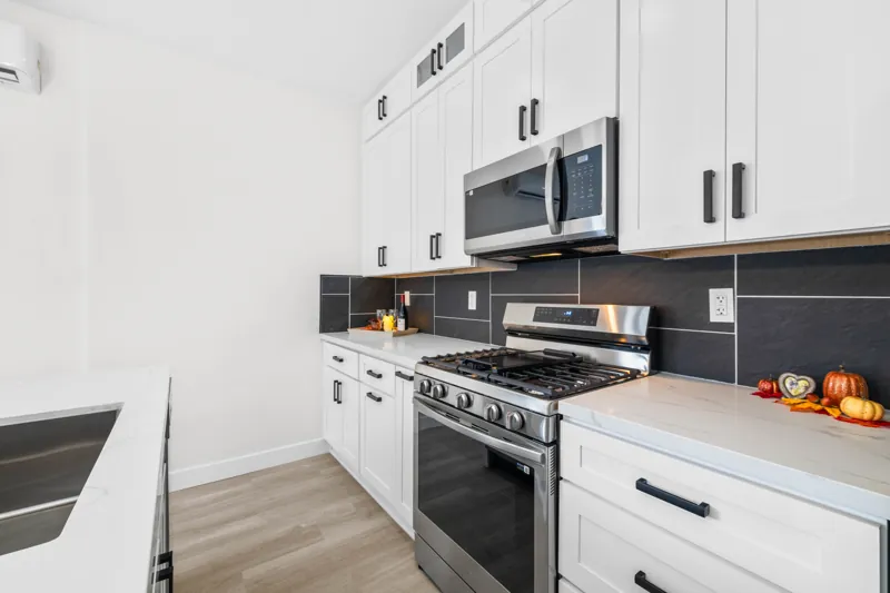 Kitchen cabinetry and appliances